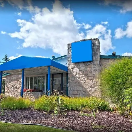 Travelodge By Wyndham Lansing